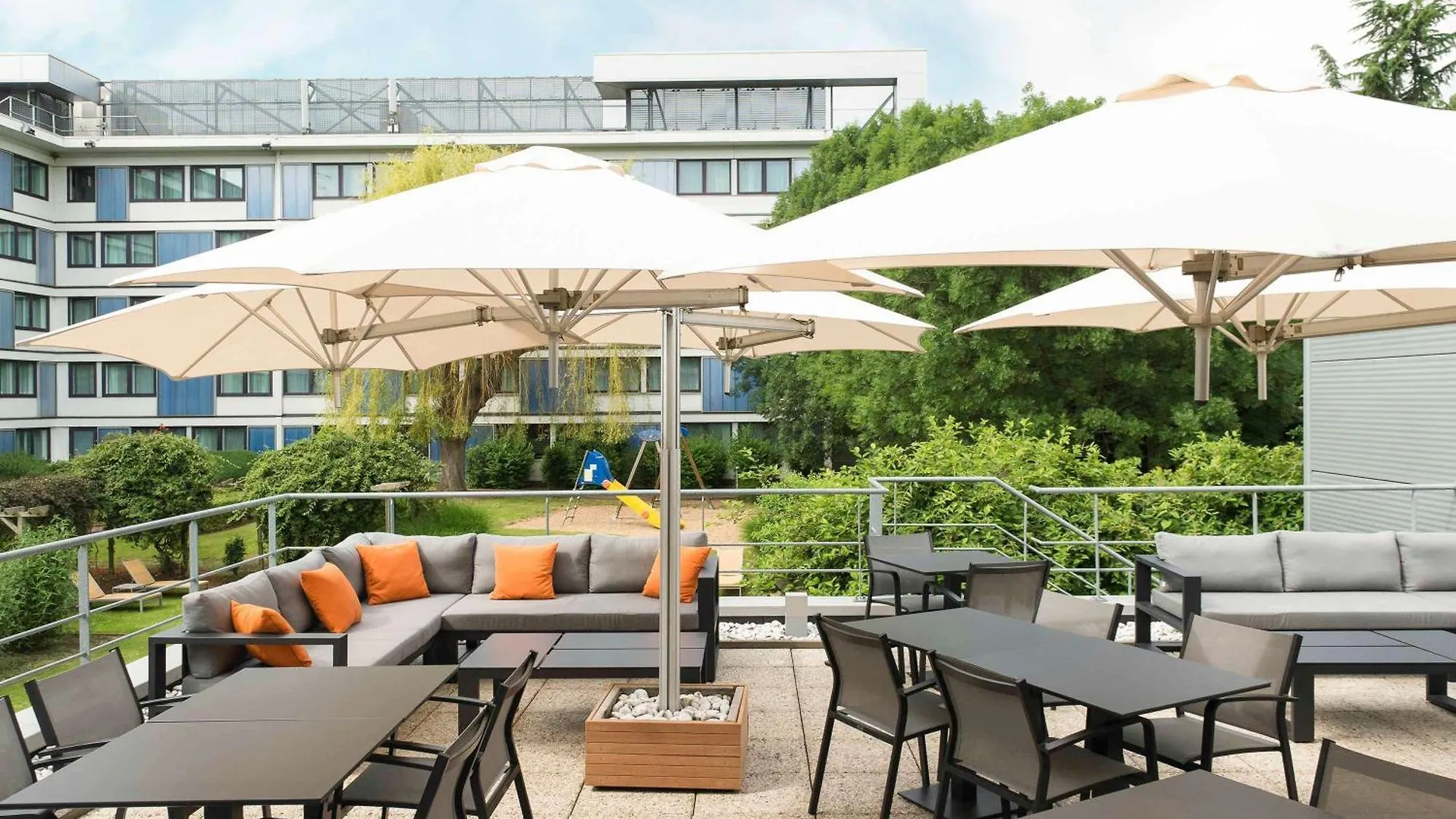 Novotel Brussels Airport Diegem 3*,  Belgie